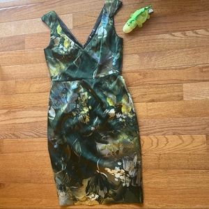 ELIE TAHARI Multi Shade Green Sheath Dress SIZE 10